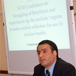 Iran erhält Metall aus China, die zur Herstellung von Atombomben benutzt werden können Hossein Abedini
