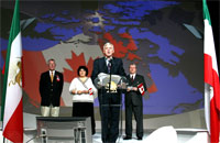 Abgeordneter aus Kanada: "Lang lebe ein demokratischer Iran mit Maryam Rajavi"