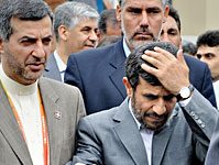 Ahmadinejad nennt Amtsenthebungsverfahren für seinen Minister „illegal“