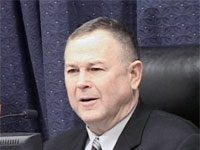 Rohrabacher drängt das Außenministerium in der Sache der Zukunft iranischer Flüchtlinge