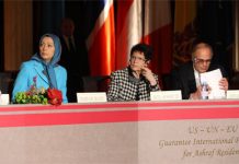 Paris: Am Tag der Menschenrechte demonstrieren Iraner gegen Folter und Hinrichtungen im Iran