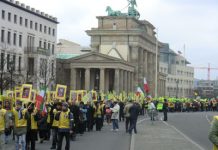 Demonstration in Berlin: Iraner warnen vor der Gefahr eines weiteren Massakers in Camp Liberty