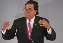 Bill Richardson: Die Zeit der Mullahs neigt sich dem Ende entgegen