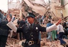 Anklage des argentinischen Staatsanwaltes verschärft die Haftbefehle für sieben hochrangige Vertreter des Mullahregimes 1994 - Bombenanschla in Buenos Aires