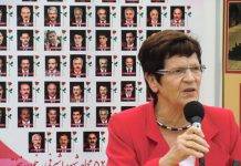 Mahnwache in Berlin: Rita Süssmuth besucht Hungerstreikende