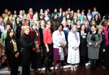 Paris – Konferenz aus Anlass des Internationalen Frauentages