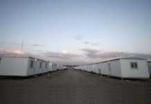 Irakisches Parlamentsmitglied: die Iraner in Camp Liberty müssen nach internationalen Standards behandelt werden