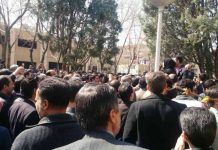 Bilder zeigen: Tausende Lehrer veranstalten im ganzen Iran einen Protest gegen Einschüchterung und Unterdrückung