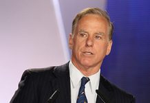 Howard Dean: Die USA müssen ihr Versprechen halten und die iranischen Dissidenten in Camp Liberty schützen