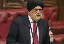 Maryam Rajavi fordert Freiheit für alle Religionen – so berichtet Lord Singh der BBC