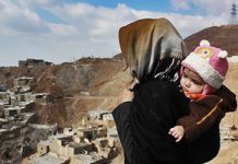Iran: Obdachlose schwangere Frauen müssen ihre ungeborenen Kinder wegen Armut für 585$ verkaufen