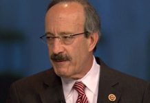Der US Abgeordnete Eliot Engel verurteilt den Angriff auf iranische Dissidenten in Camp Liberty im Irak