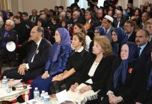 AP: Die iranische Opposition trauert um Flüchtlinge, die im Irak bei einem Überfall getötet wurden
