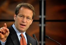 US Kongress-Abgeordneter: Macht keine Geschäfte mit dem iranischen Regime