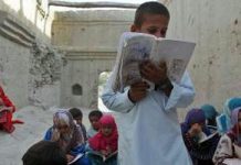 Wie viele Kinder sollen noch den Preis für ihre Mißachtung durch das iranische Regime zahlen?