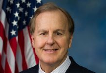 Pittenger versichert, dass der US-Kongress das iranische Volk unterstützt