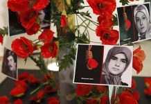 Das iranische Regime wegen seiner Menschenrechtsverletzungen verfolgen