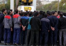 Arbeiterproteste gegen Vertreter des iranischen Regimes im ganzen Land
