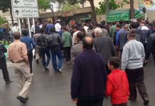 Verbrennen von Khamenei’s Fotos & Fortsetzung der Proteste im Iran