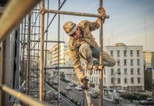Iran-Bericht: prekäre Arbeitsbedingungen von 1,5 Millionen Bauarbeitern