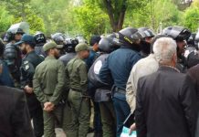 Zweiter Tag der Aufstände in Isfahan; Tod dem Diktator – Rufe und Khamenei, Schäme dich! Verlasse das Land!