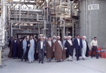 Parlamentsmitglied des iranischen Regimes: 1800 religiöse Gelehrte und Prediger haben Posten in der Ölindustrie
