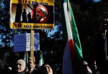 Die Wirtschaftssanktionen der USA sind wichtig, damit das Leben der Iraner sich verbessert