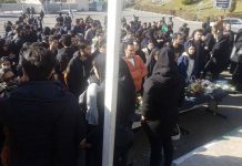 Iran: Studenten nehmen den Protest auf und rufen „Tod dem Diktator”, „Habt keine Angst, wir stehen alle zusammen”