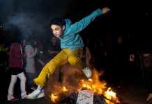 Iranisches Feuerfest macht klerikales Regime nervös