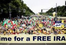 Großdemonstration von Iranern in Berlin