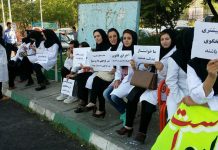 Im Iran fehlen 150.000 Krankenschwestern,da Viele das Land verlassen