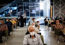 Iranische Covid-19 Krise: Staatliche Medien geben über 700.000 Tote zu