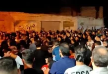 Die zweite Woche des Abadan Aufstands, Proteste in acht Städten gemeldet