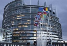 Die „Freunde eines Freien Iran“ (FoFI) im Europaparlament treffen sich mit Maryam Rajavi zur Unterstützung der landesweiten Proteste im Iran