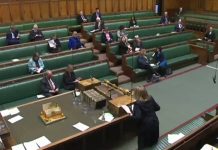 Das britische Unterhaus fordert die eigene Regierung auf, die iranische Revolutionsgarde zu verbieten und den Aufstand im Iran zu unterstützen