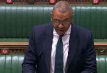 Das Unterhaus des VK fordert den englischen Außenminister auf, das IRGC zu ächten