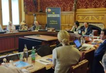 Britische Abgeordnete: Solidarität mit den iranischen Aufstand von 2022 und Unterstützung für den Widerstand