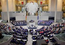 180 Bundestags- und 350 Landtagsabgeordnete unterstützen eine säkulare und demokratische Republik im Iran