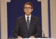 Lincoln P. Bloomfield deckt Diffamierungskampagne gegen den iranischen Widerstand auf