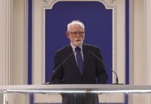 Steven Schneebaum verurteilt die Scheinprozesse des Iran gegen die MEK