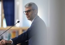 Teherans hysterische Reaktion auf Pariser Konferenz zeigt Angst vor organisiertem Widerstand