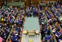 Britischer Parlamentsbericht betont schwindenden Einfluss des iranischen Regimes im Nahen Osten