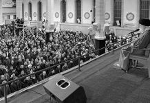 Faktencheck: Khameneis Nowruzrede zu Wirtschaftskrise und USA