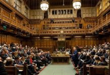 Nach Verhaftungen: London drängt auf Druck gegen Teheran