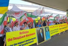 Wien: Iranischer Widerstandsrat demonstriert gegen das Atomprogramm des Teheraner Regimes