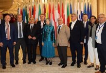 Die gewählte Präsidentin des NWRI, Maryam Rajavi, spricht im EU-Parlament über den Iran