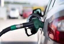 Iran: 50.000 Toman für Benzin – Regierung verteidigt Preis