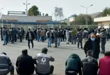 Iran: Proteste treffen Khamenei und IRGC-Einrichtungen