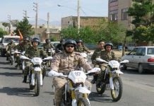 Irans Regime in der Krise: Repression, Machtkämpfe, Zerfall