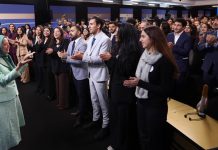 Freies Iran 2025: Jugend ruft nach Republik – gegen Schah und Mullahs